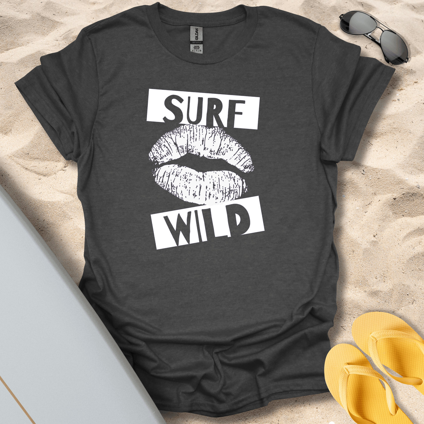 T-Shirt Dark Heather / S Surf Wild T-Shirt